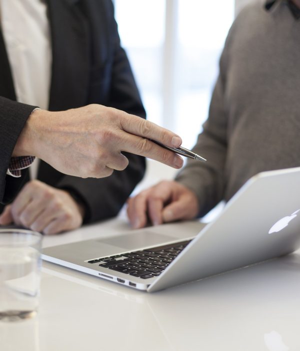 consulting-3031678_1920